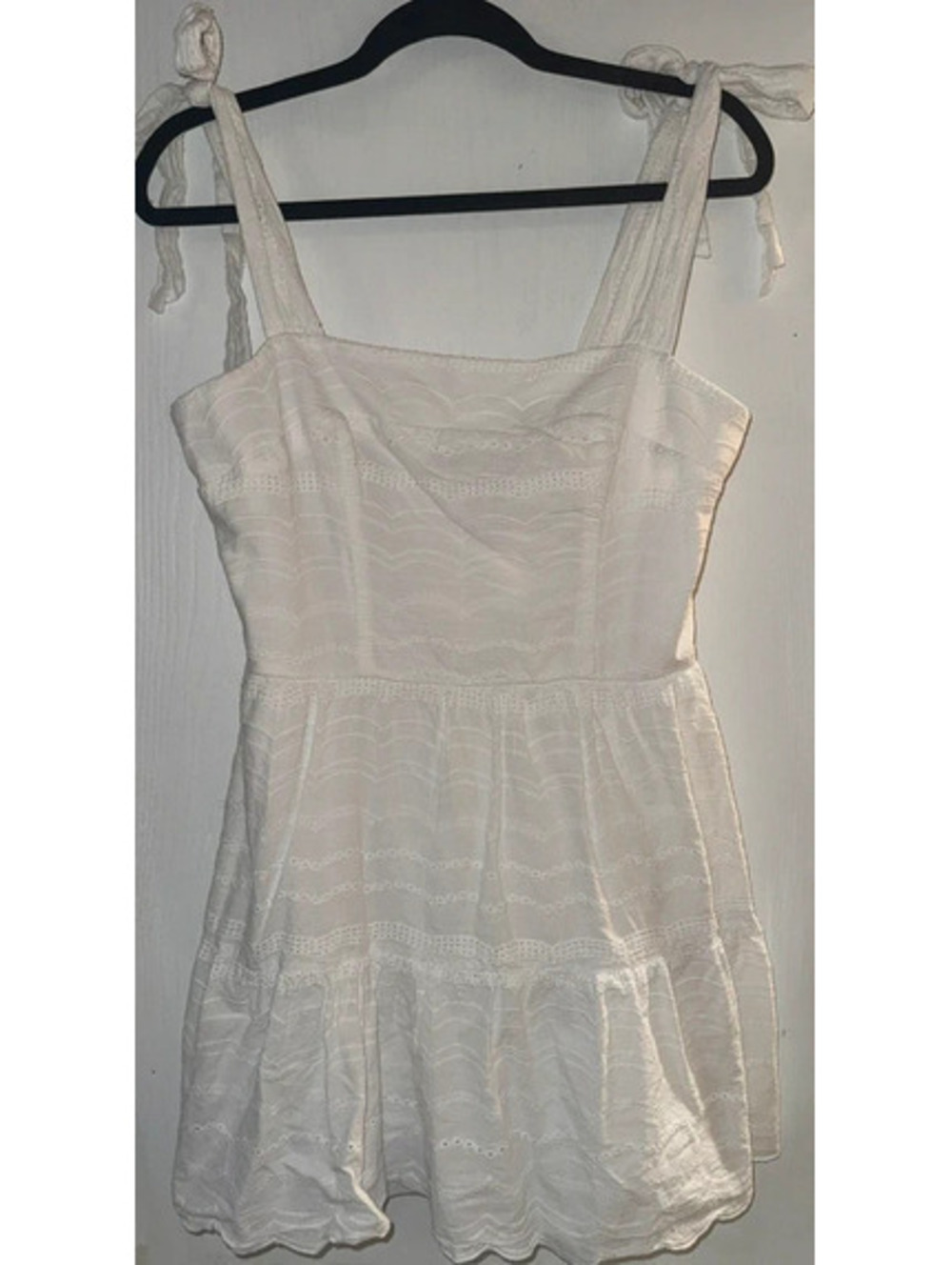 Francesca’s white flowy mini dress - L